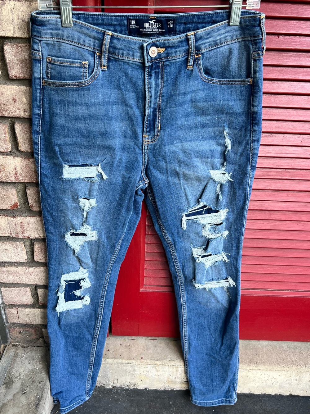 Hollister High Rise Crop Super Skinny Distressed Stretch Jeans Size 11R